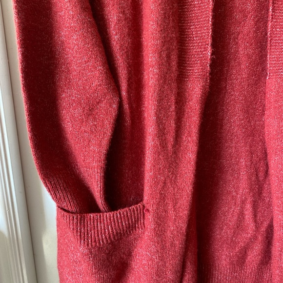 Long red cardigan - Picture 2 of 3